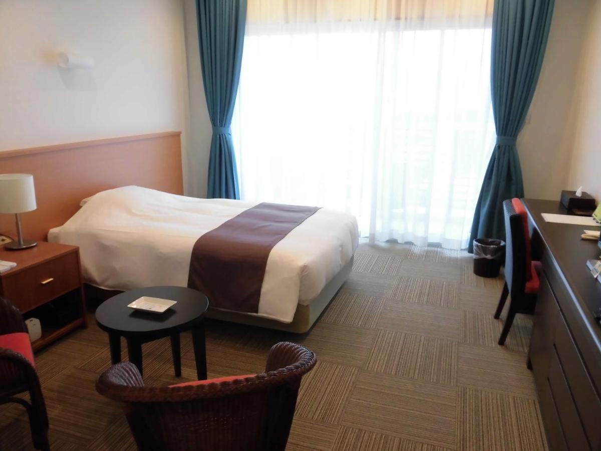 Sakura Resort Hotel Ishigaki Ishigaki  Extérieur photo