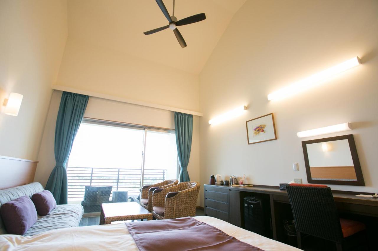 Sakura Resort Hotel Ishigaki Ishigaki  Extérieur photo