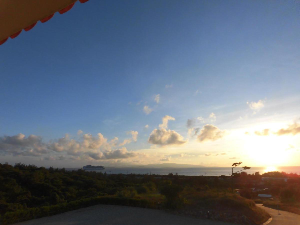 Sakura Resort Hotel Ishigaki Ishigaki  Extérieur photo