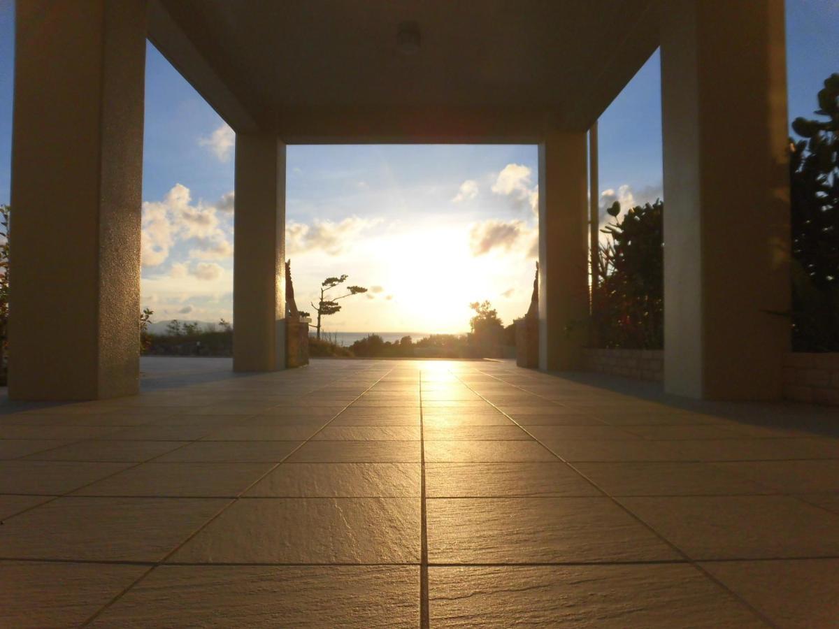Sakura Resort Hotel Ishigaki Ishigaki  Extérieur photo