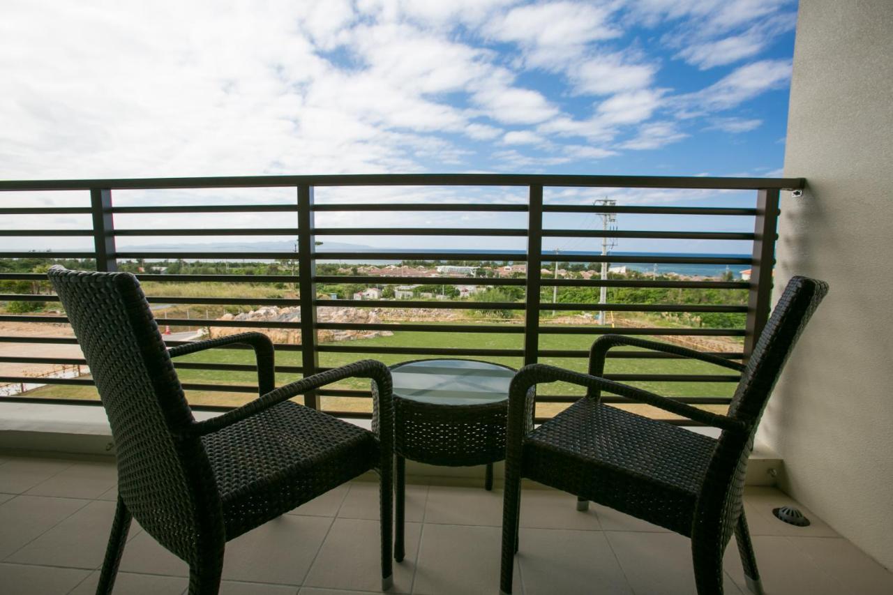 Sakura Resort Hotel Ishigaki Ishigaki  Extérieur photo