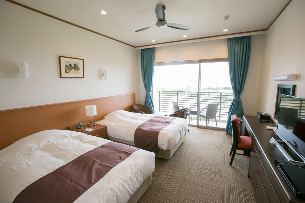Sakura Resort Hotel Ishigaki Ishigaki  Extérieur photo